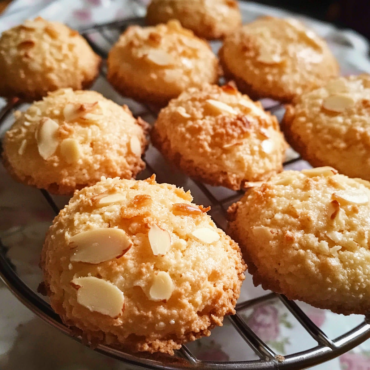 Almond Macaroon