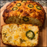 Homemade Jalapeño Cheddar Bread – Spicy, Cheesy, and Easy to Bake